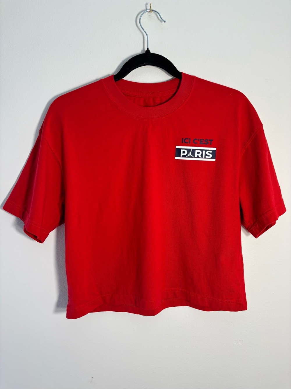 Women’s Loose Fit Jordans Red 'Paris' Graphic Short Sleeve Tee